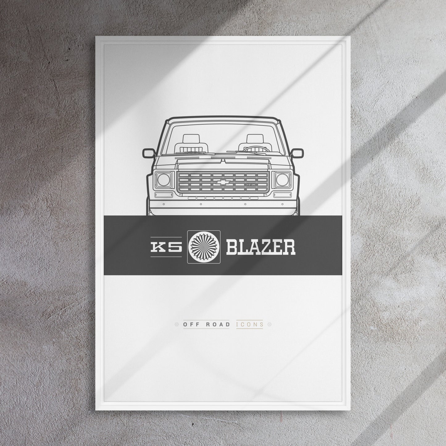 K5 Blazer, clean badge - Framed canvas